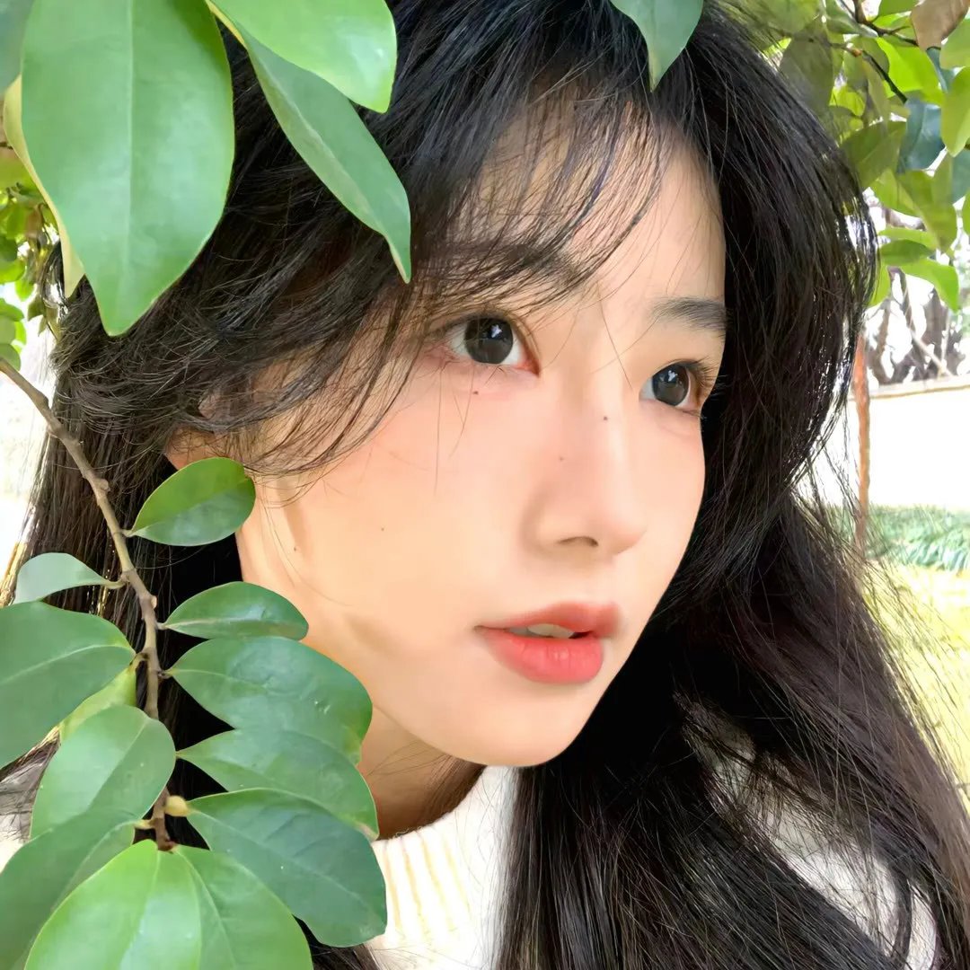 怪笑少女